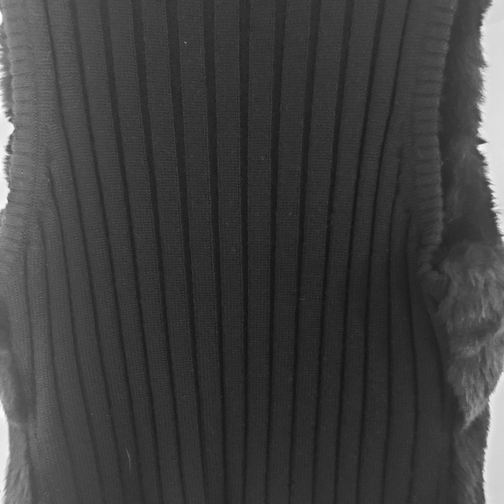 NWOT Moda International Black Faux Fur and Knit Vest Size Lg Scandinavian style - Picture 6 of 9